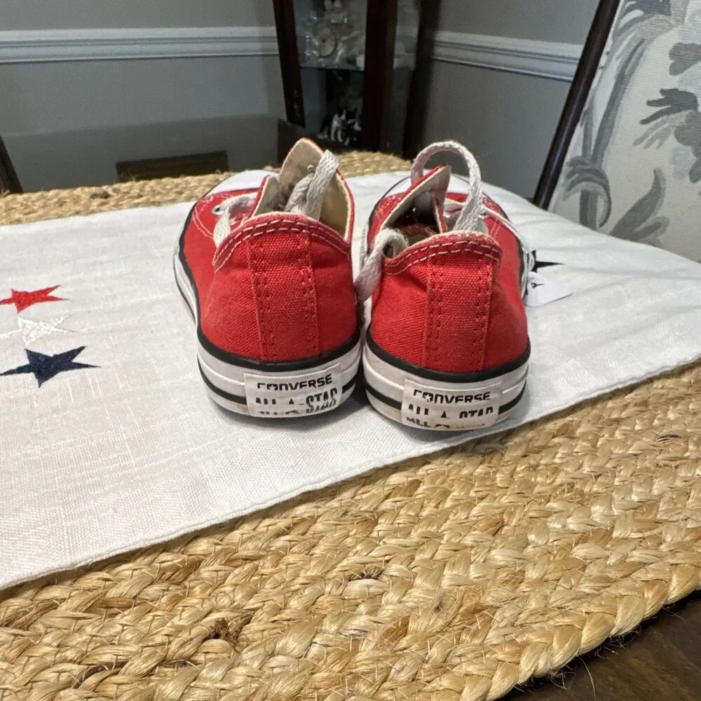 Converse All Star Red/White Unisex Kids Low Top Canvas Lace-Up Sneaker US 2.5